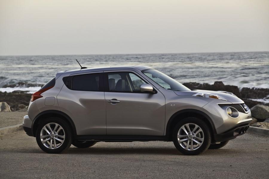  Nissan Juke 2010 года  (фото 20 из 174)
